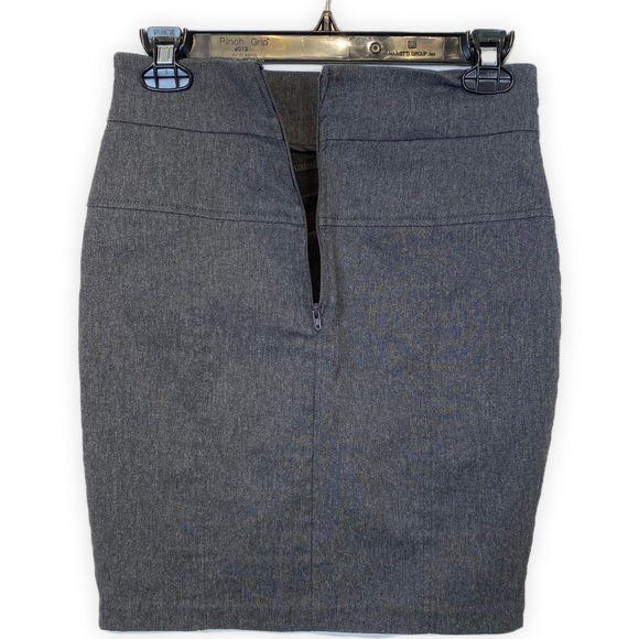 Grey Stretch Back Zip Pencil Skirt Women's Size (Small) - Picture 3 of 5